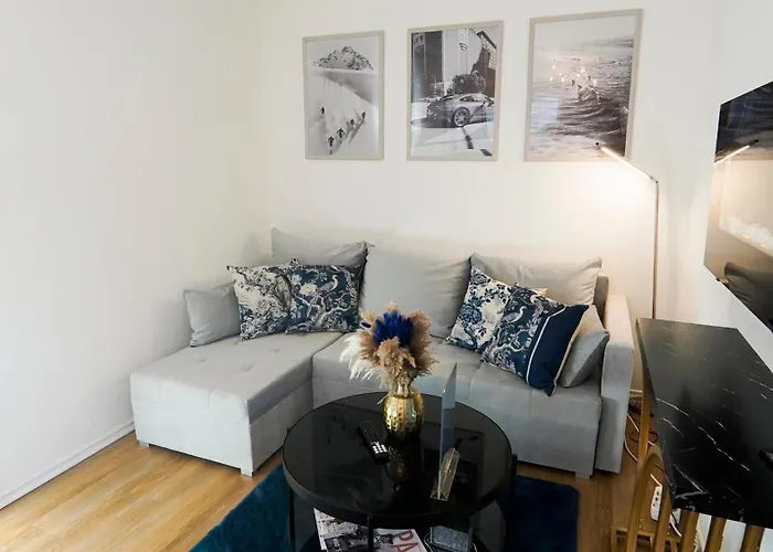 Apartment C - Gargen, Stilvoll, Modern&cozy Im Zentrum Von