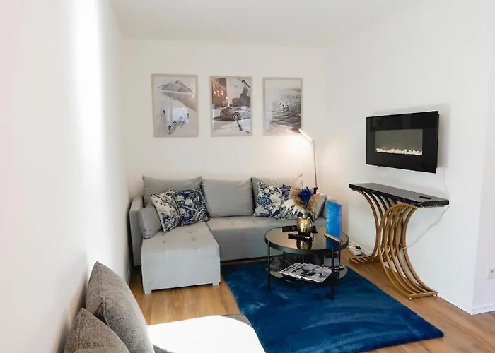 C - Gargen, Stilvoll, Modern&cozy Im Zentrum Von Apartment