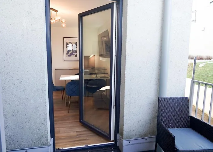 C - Gargen, Stilvoll, Modern&cozy Im Zentrum Von Apartment