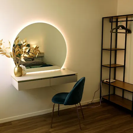 C - Gargen, Stilvoll, Modern & Cozy Im Zentrum Von Lejlighed Passau