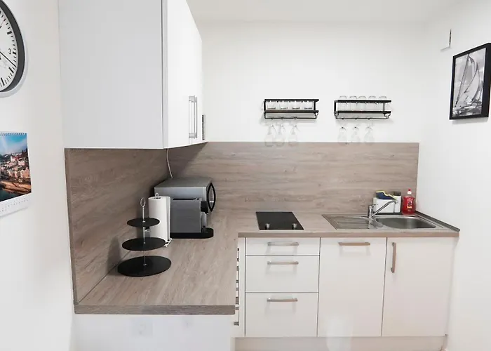 Appartamento C - Gargen, Stilvoll, Modern & Cozy Im Zentrum Von